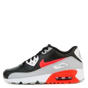 Size 4y boys Airmax 90s